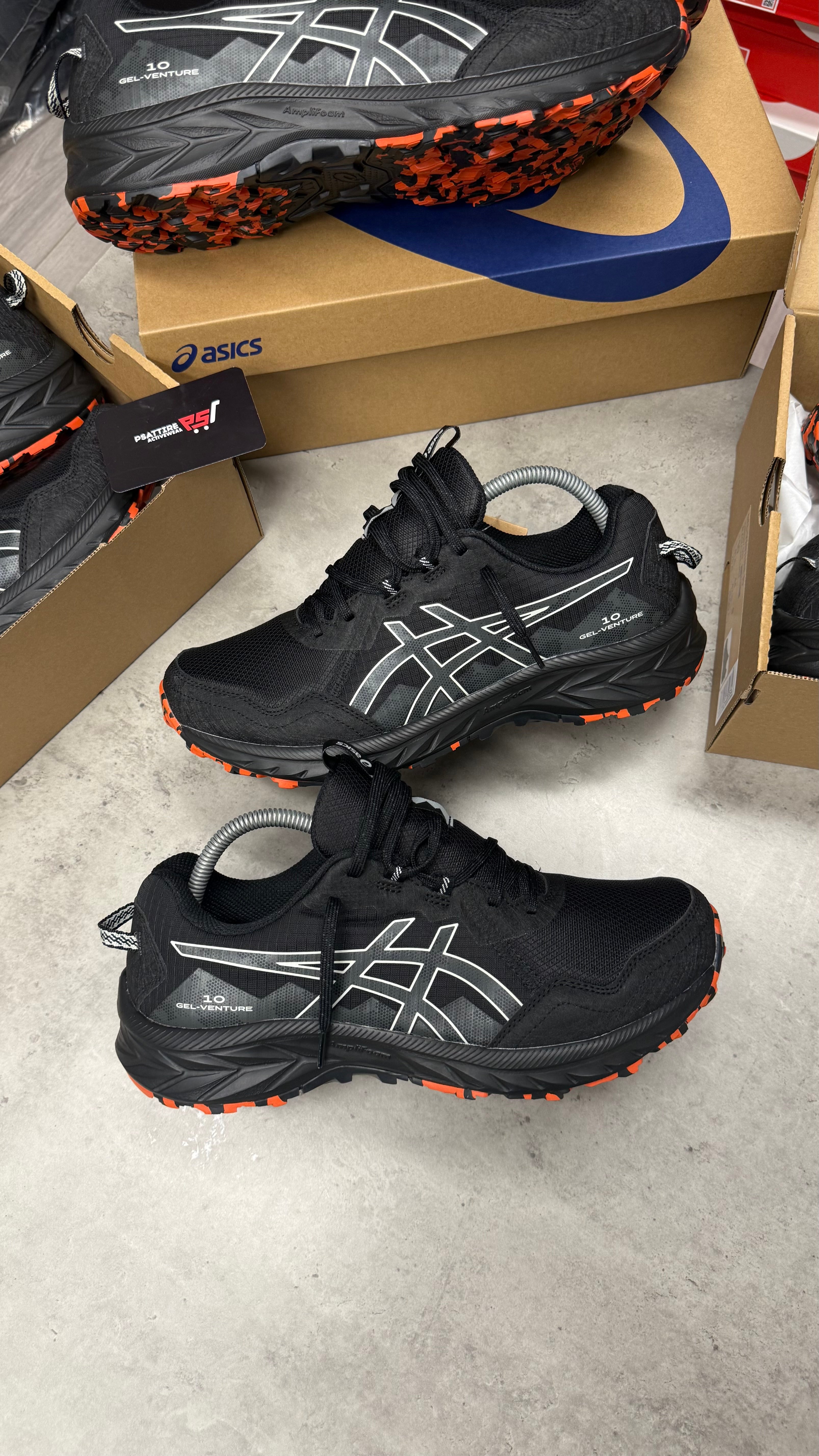 Asics Gel Venture 10 ‘Black Orange’