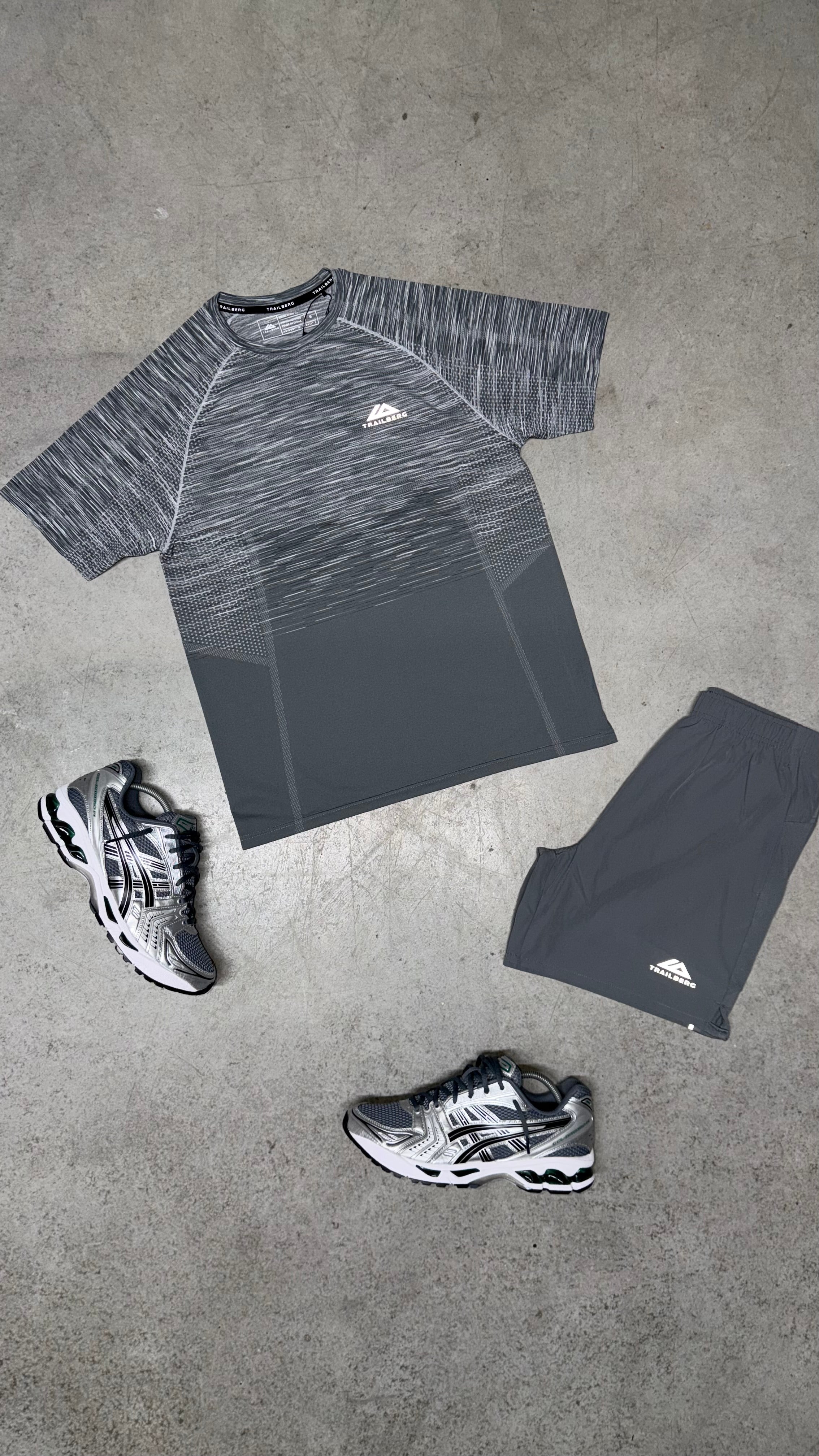 Trailberg Seamless Twinset ‘Nightfall Grey’