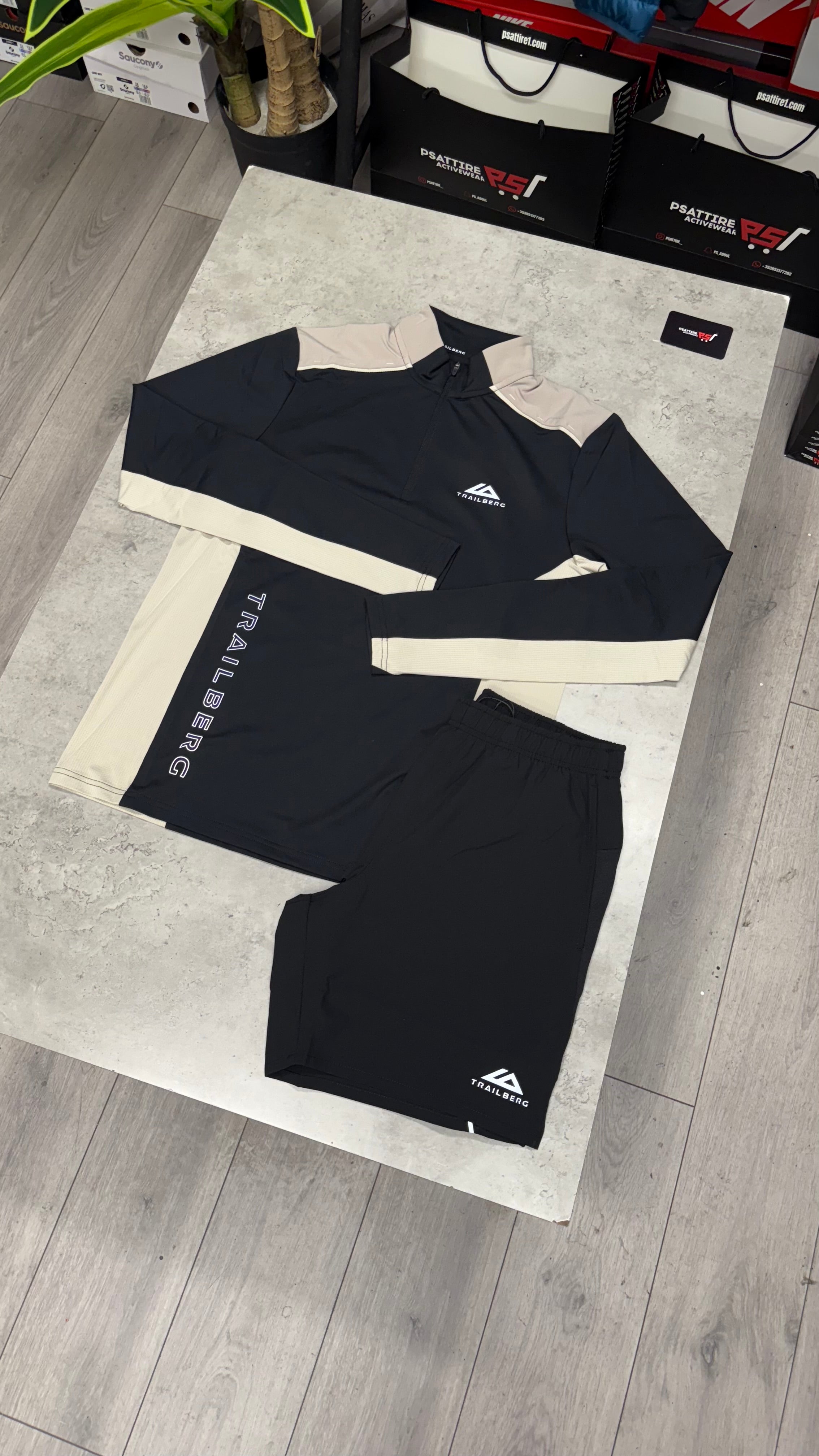 Trailberg 1/4 Zip Short Set ‘Black / Mocha’