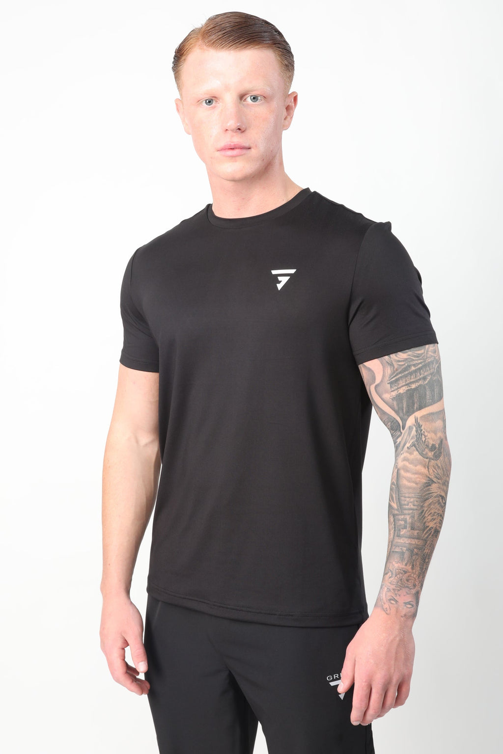 GRIID EXPLORE TEE - BLACK