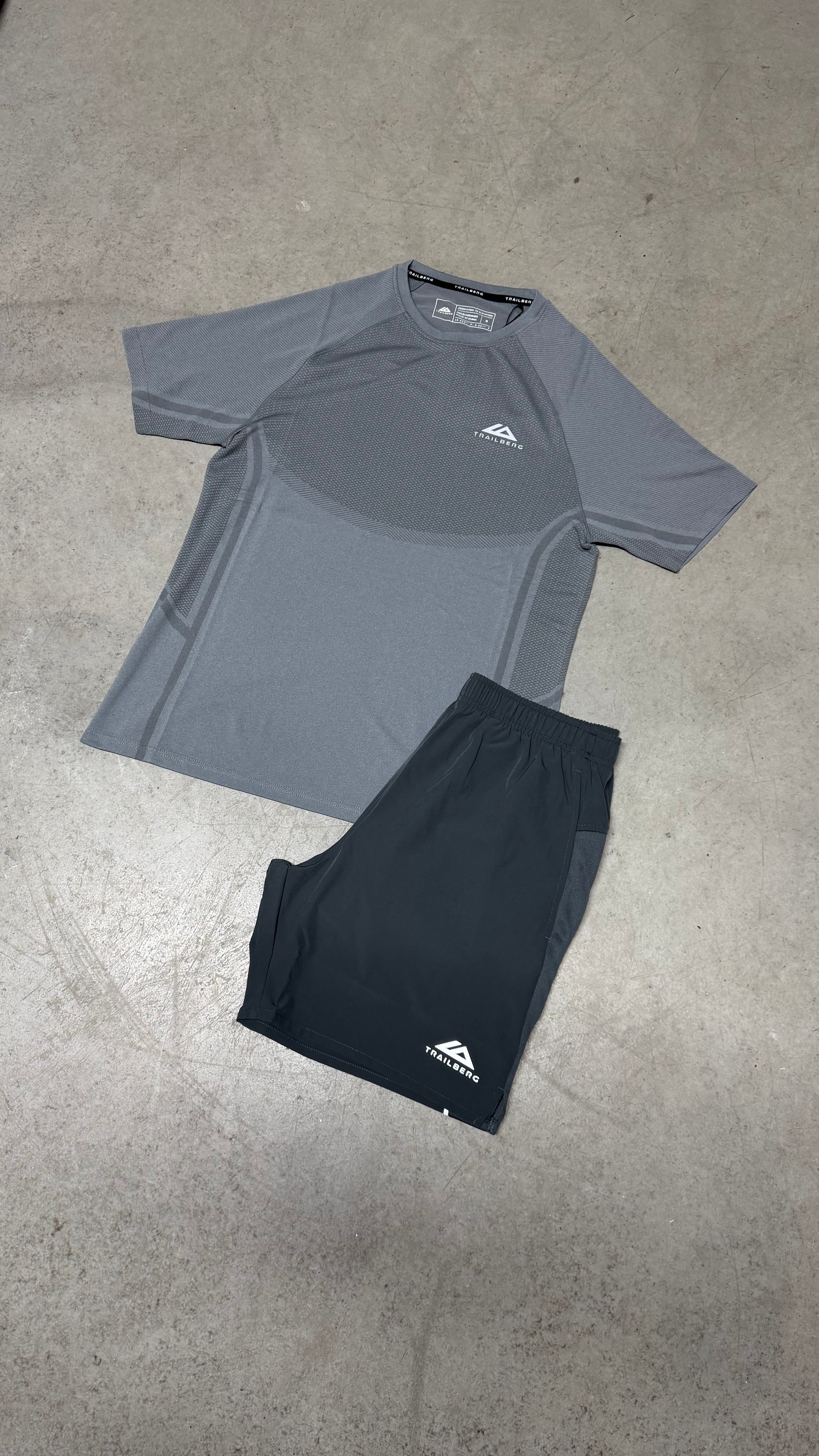 Trailberg Seamless Twinset ‘Grey’