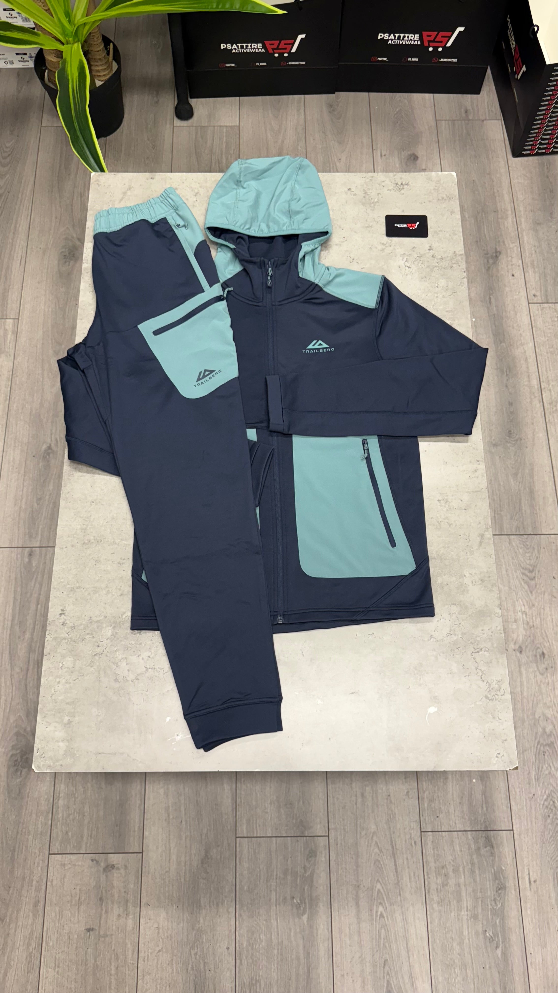 Trailberg Vale Gridded Tracksuit ‘Storm Blue / Polar Breeze’