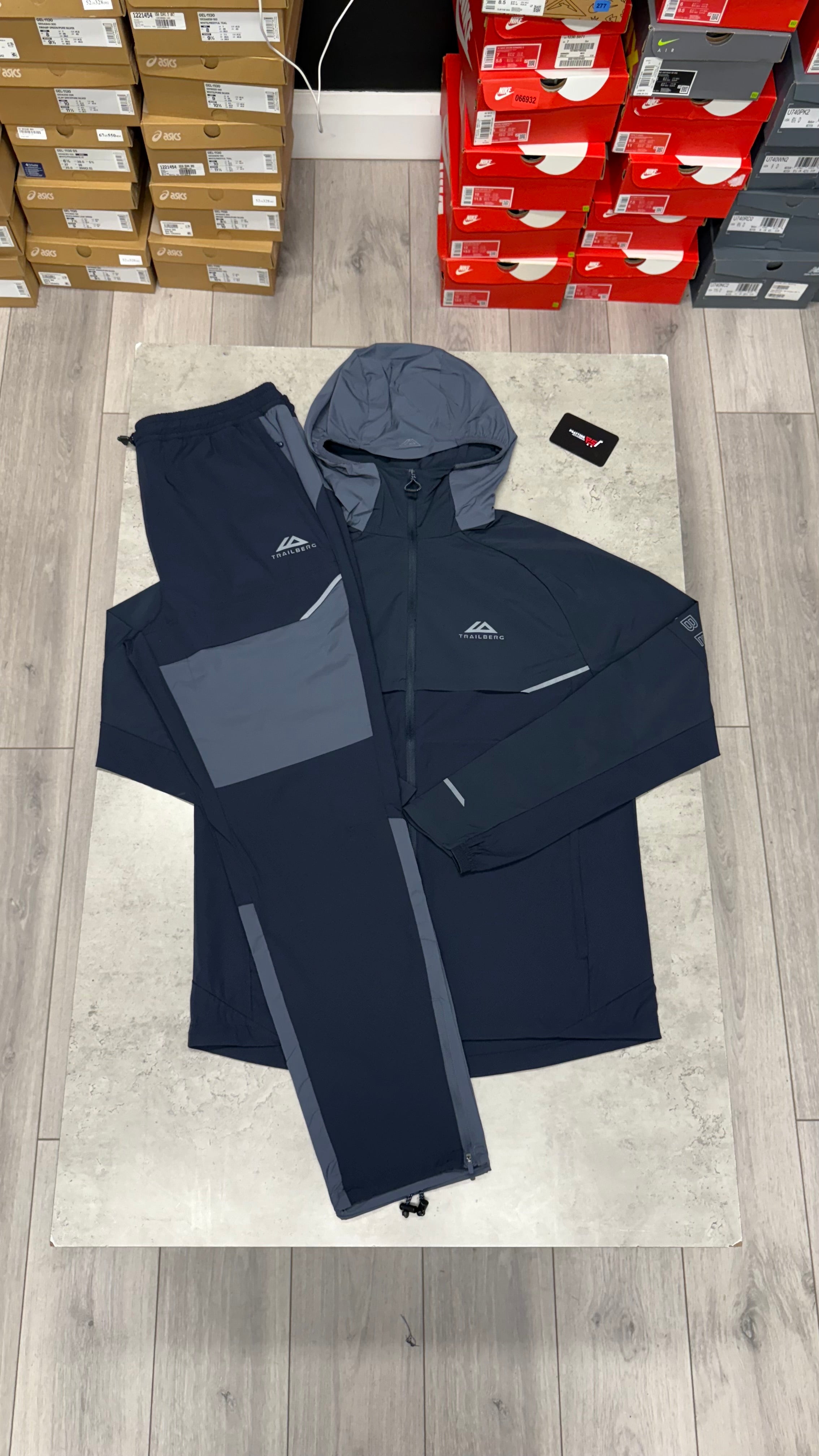 Trailberg Storm Tracksuit ‘Navy’