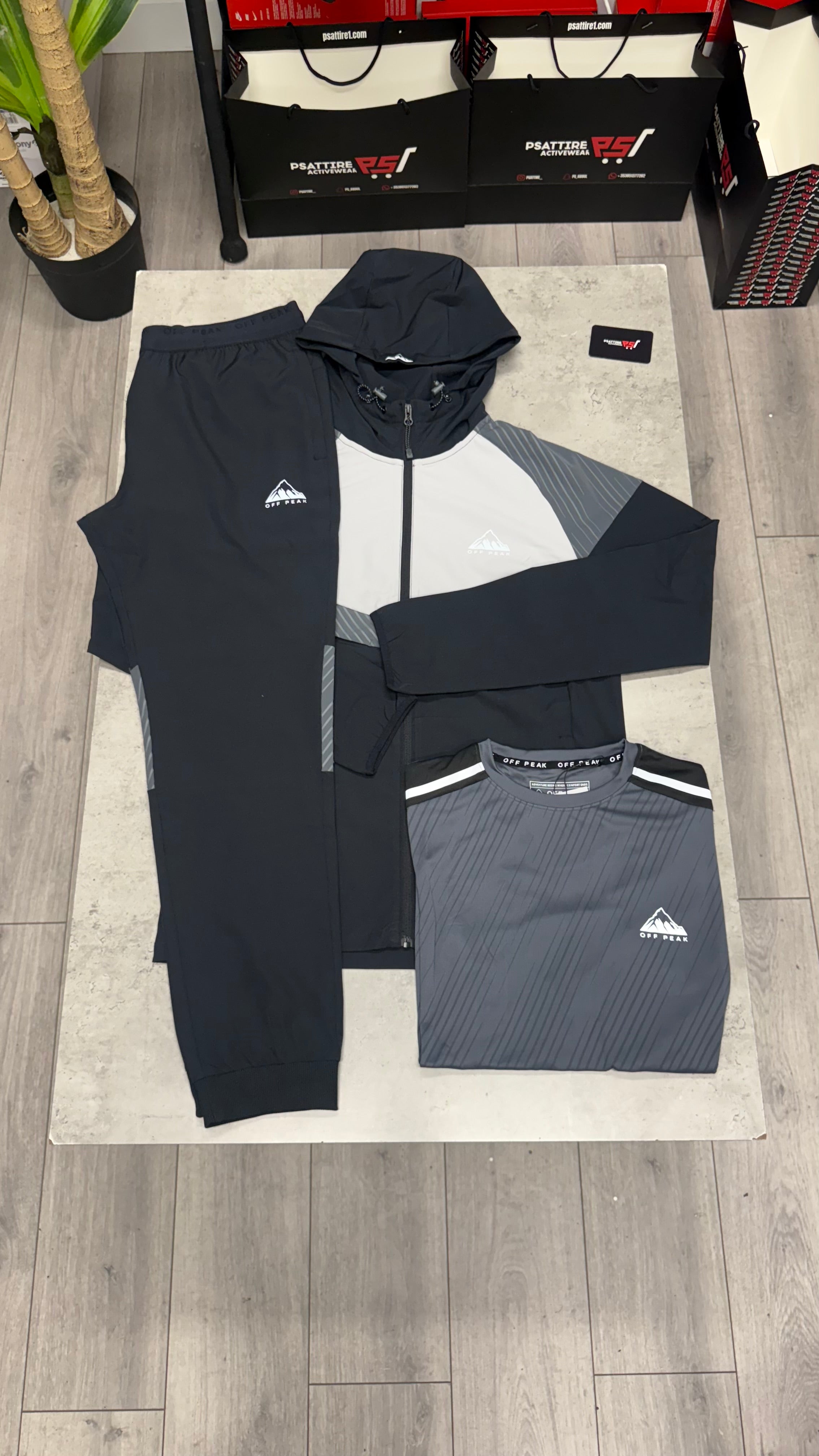 OffPeak ‘Stealth’ 3 Piece ‘Volcanic Ash’