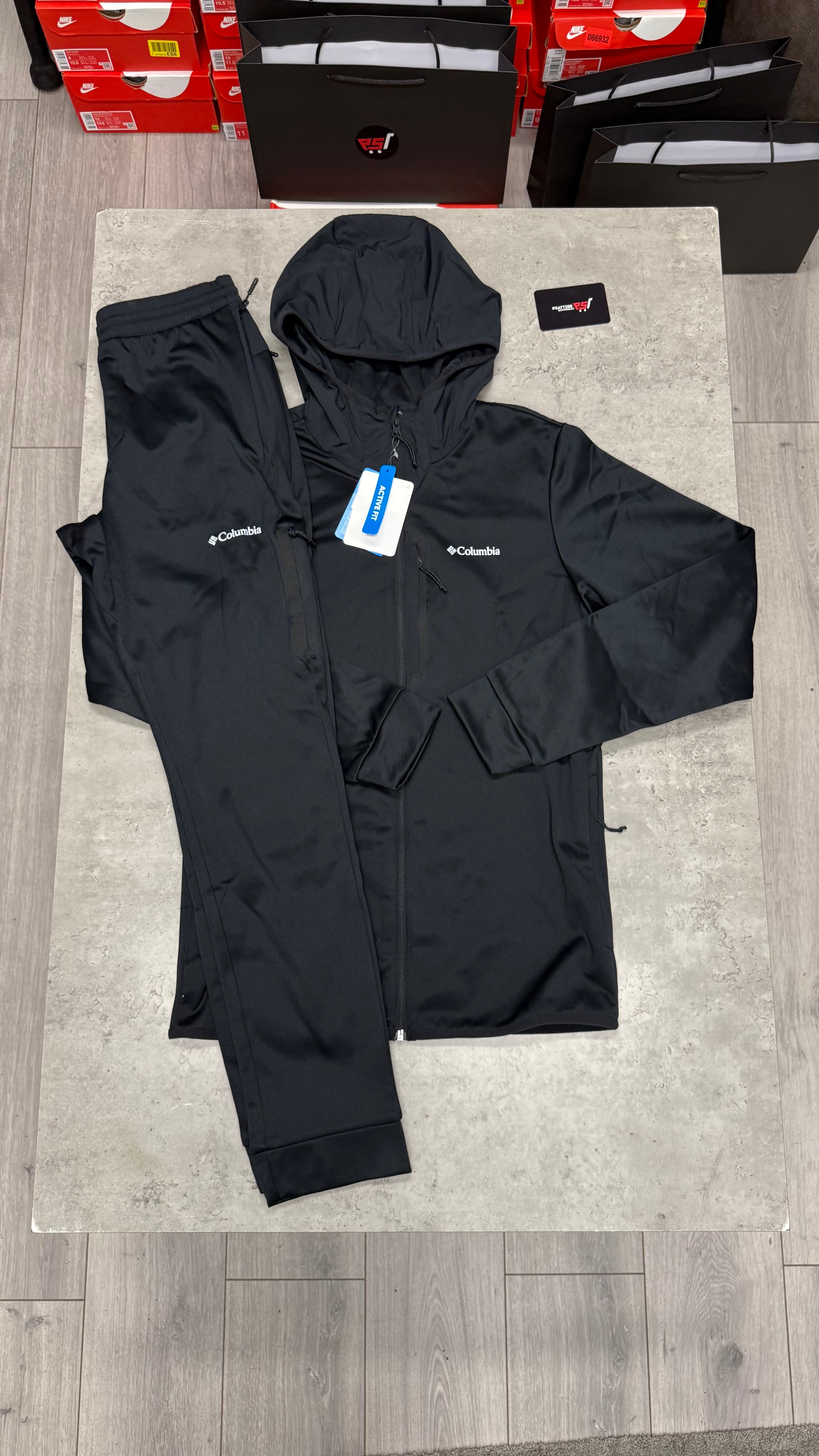 Columbia Fleece Tracksuit ‘Black’