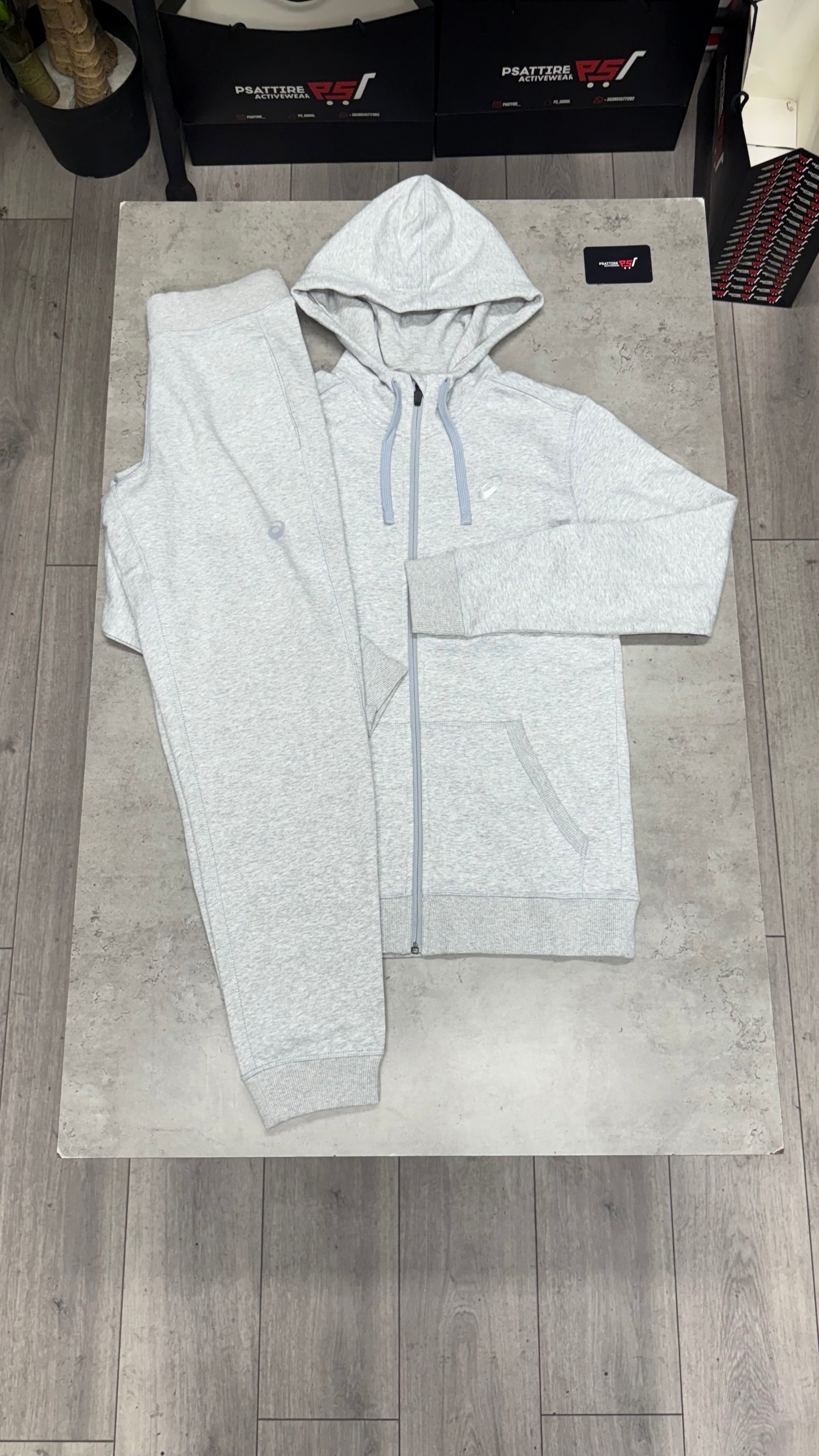 Asics Essential Tracksuit ‘Grey’