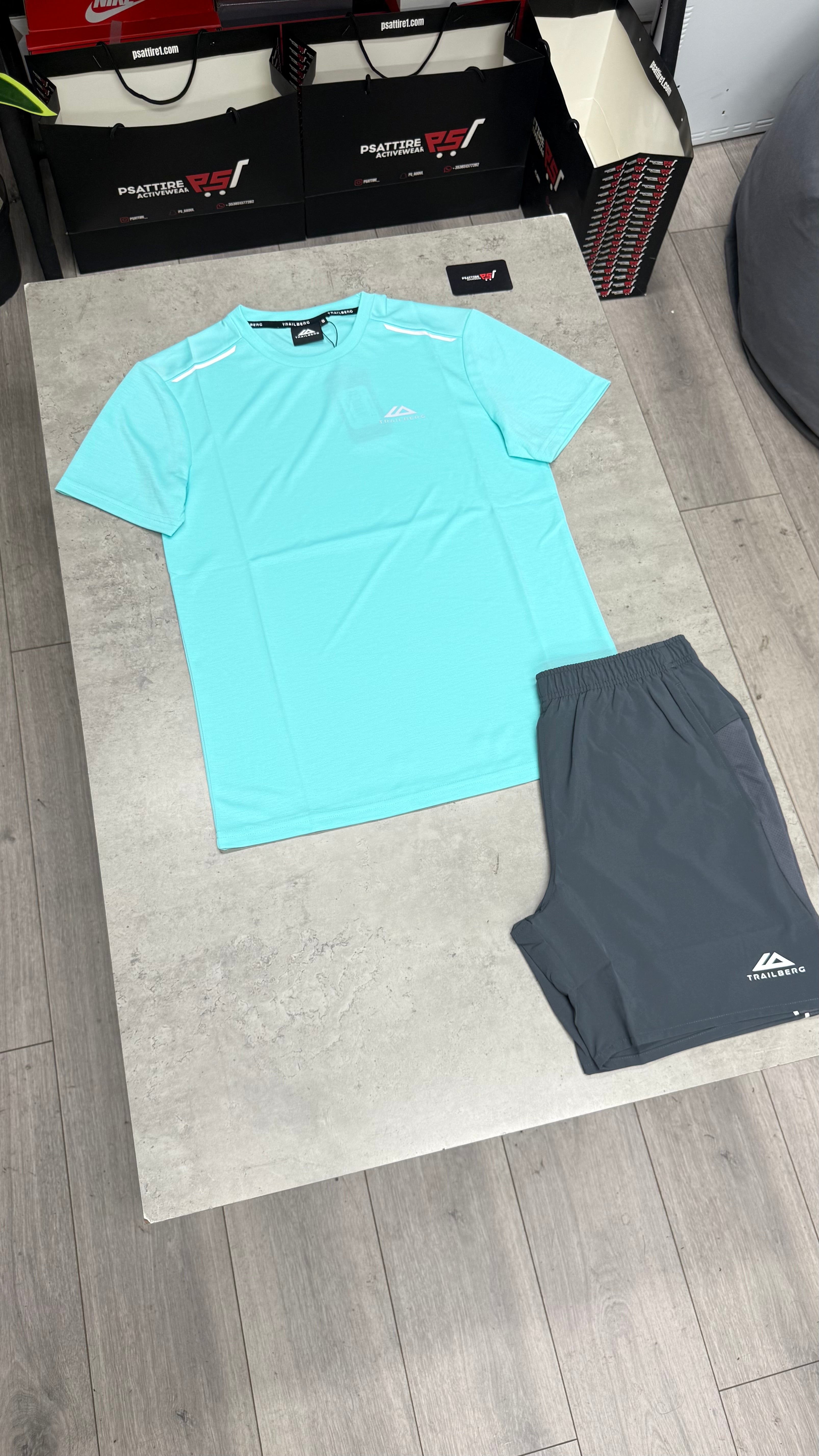 Trailberg Endura Twinset ‘Celeste’