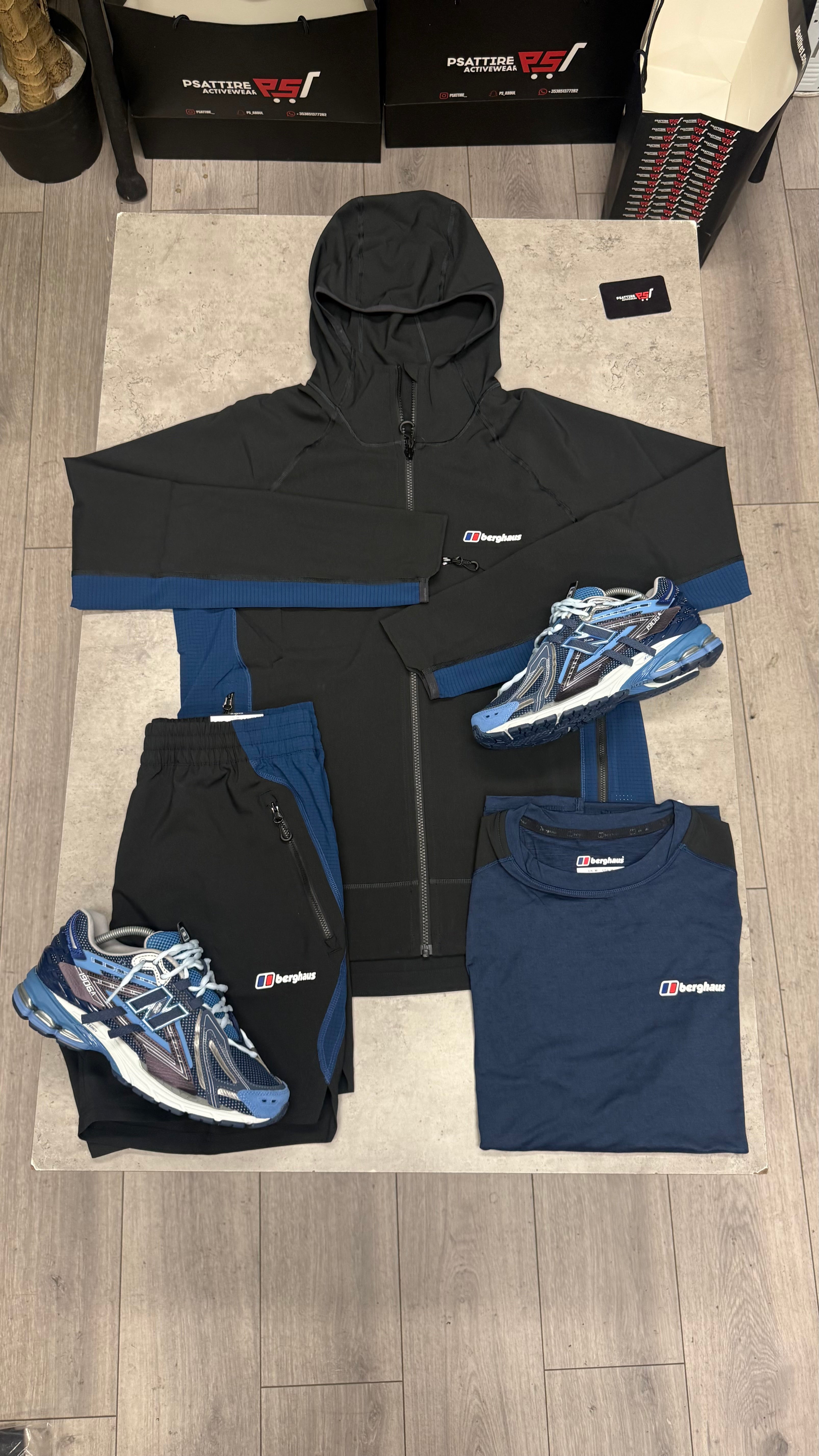 Berghaus Wavertree Triset ‘Black / Blue’