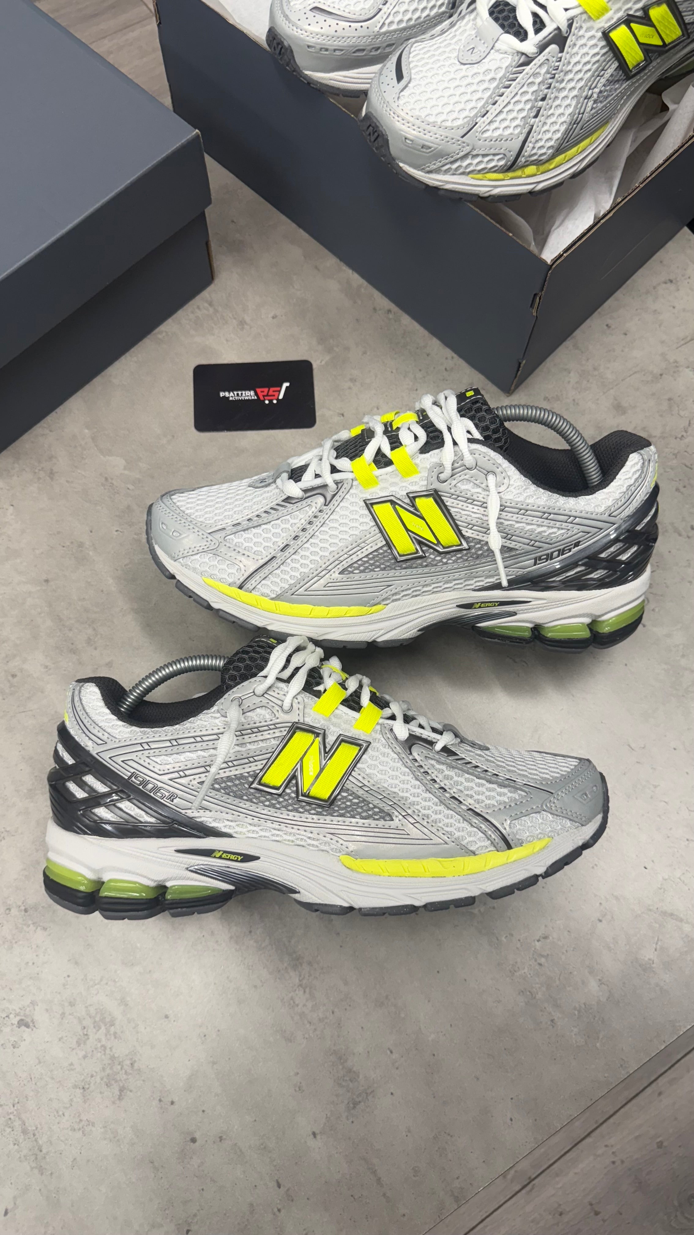 New Balance 1906 ‘Neon’