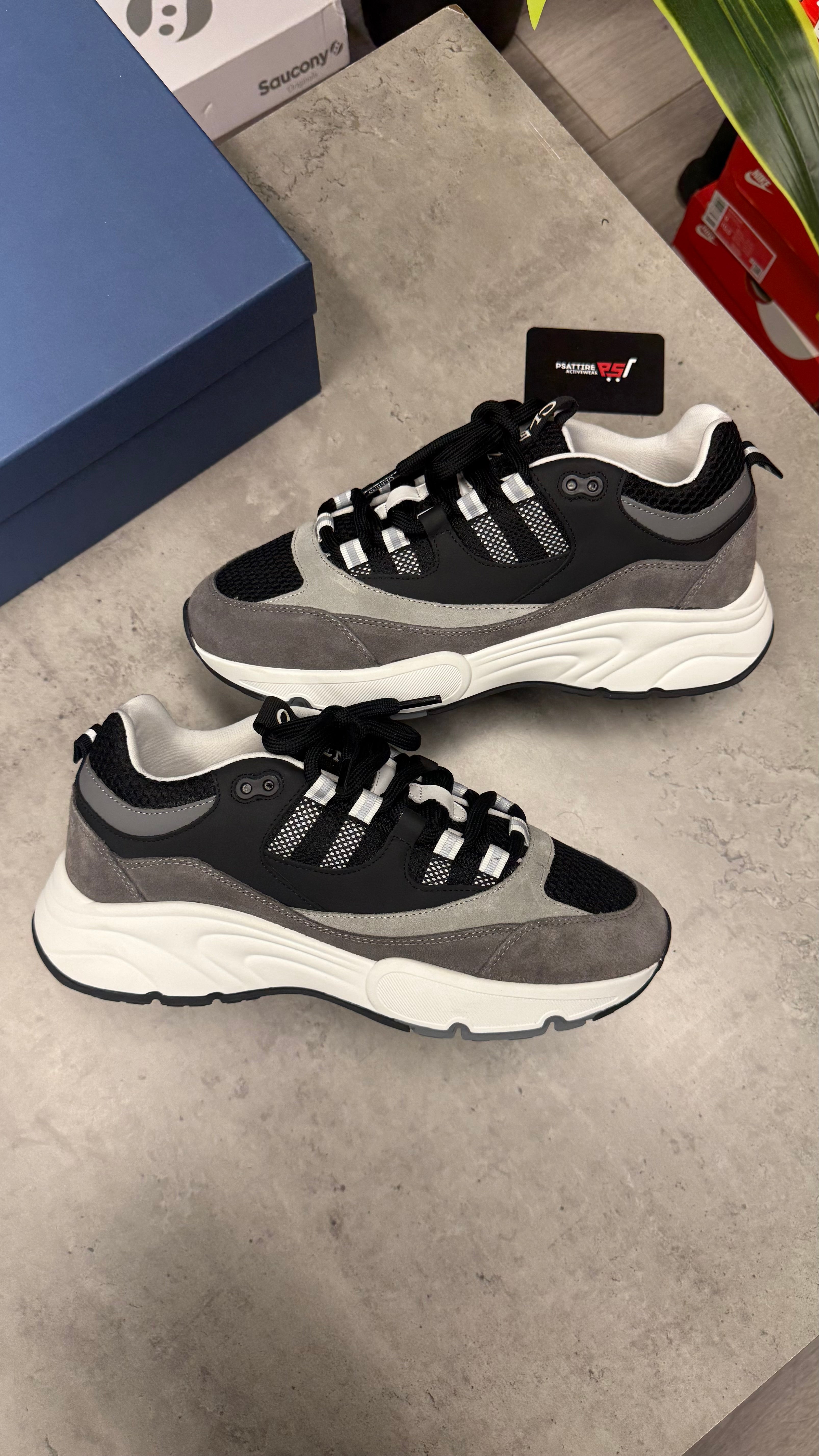 Cleens Aero Runner ‘Black / Dove’