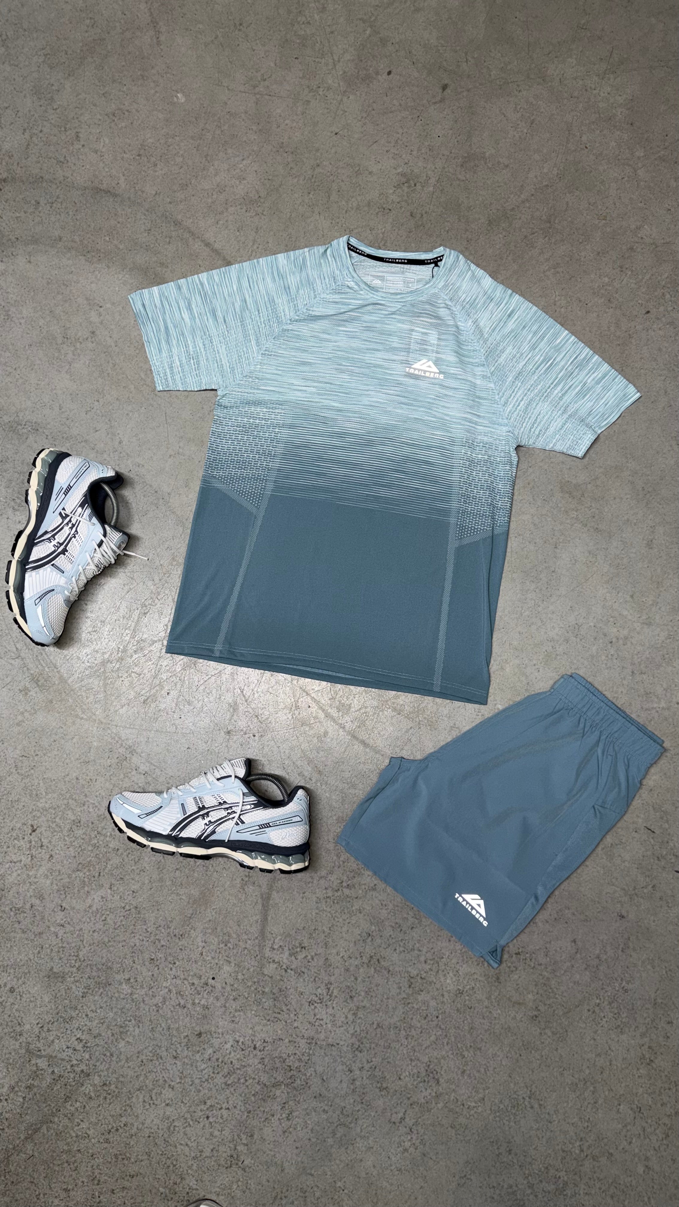 Trailberg Seamless Twinset ‘Frosted Blue’