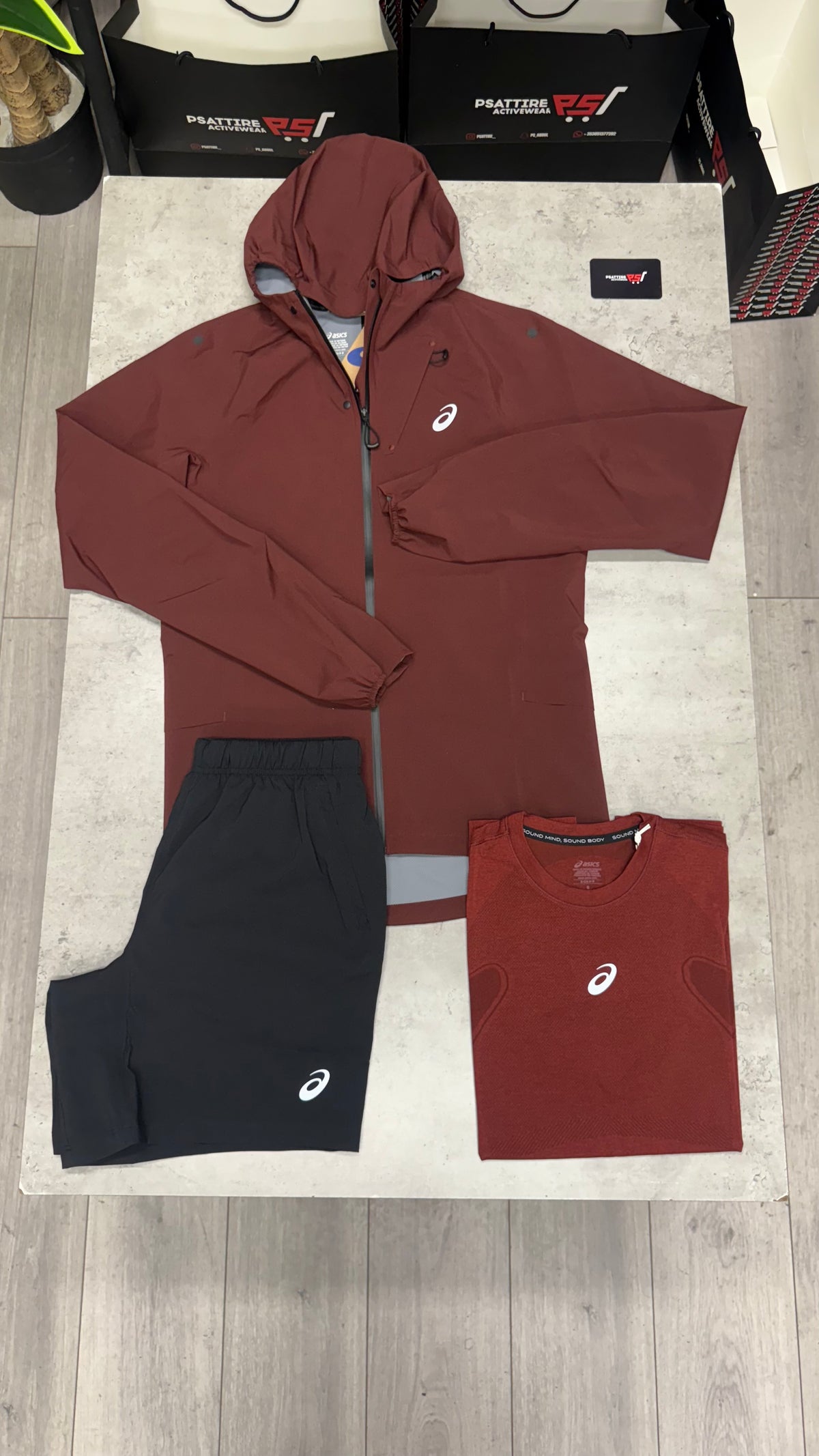 Asics 3 Piece Short Set ‘Burgundy’
