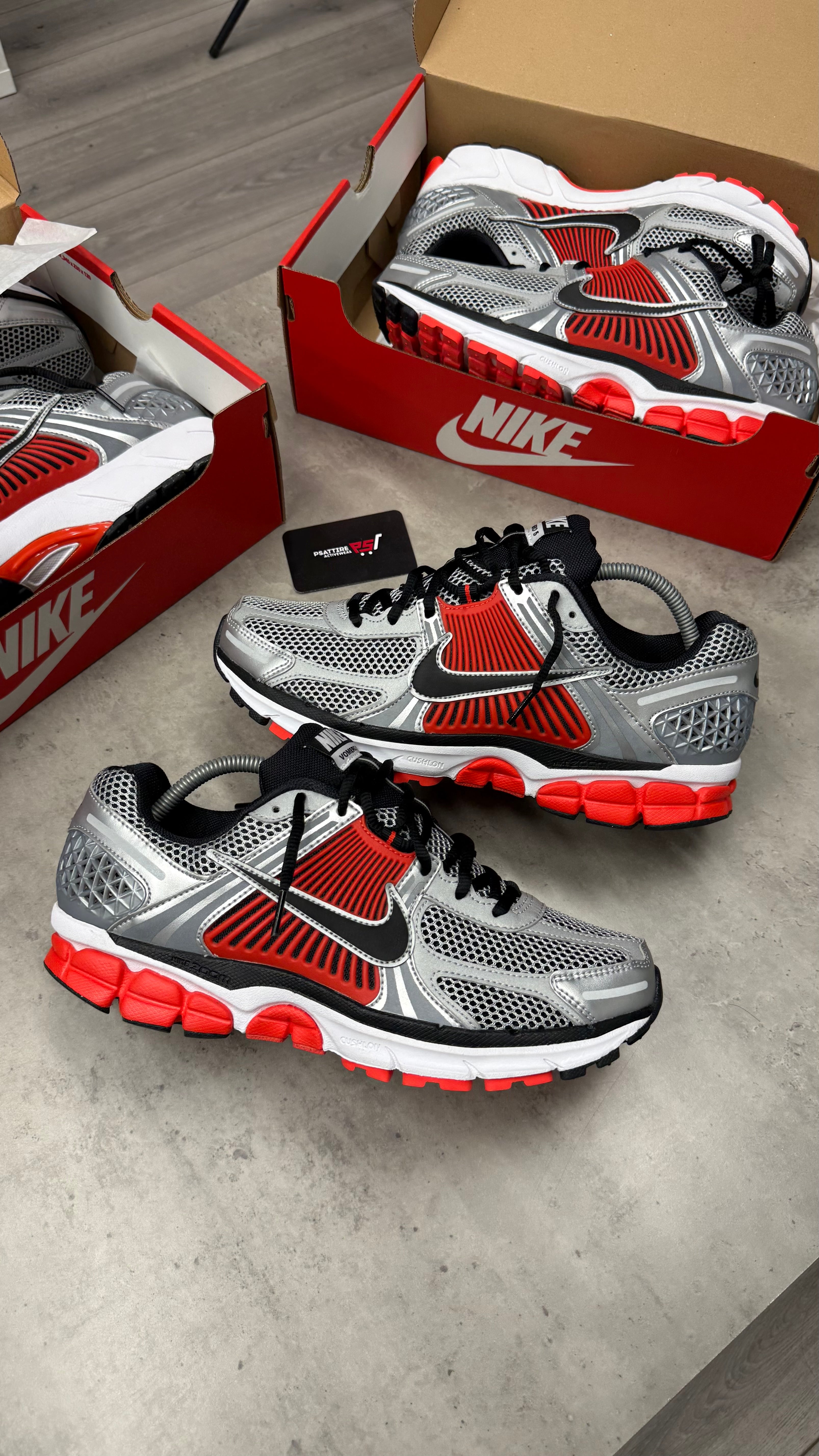 Nike Zoom Vomero 5 ‘Silver Orange’