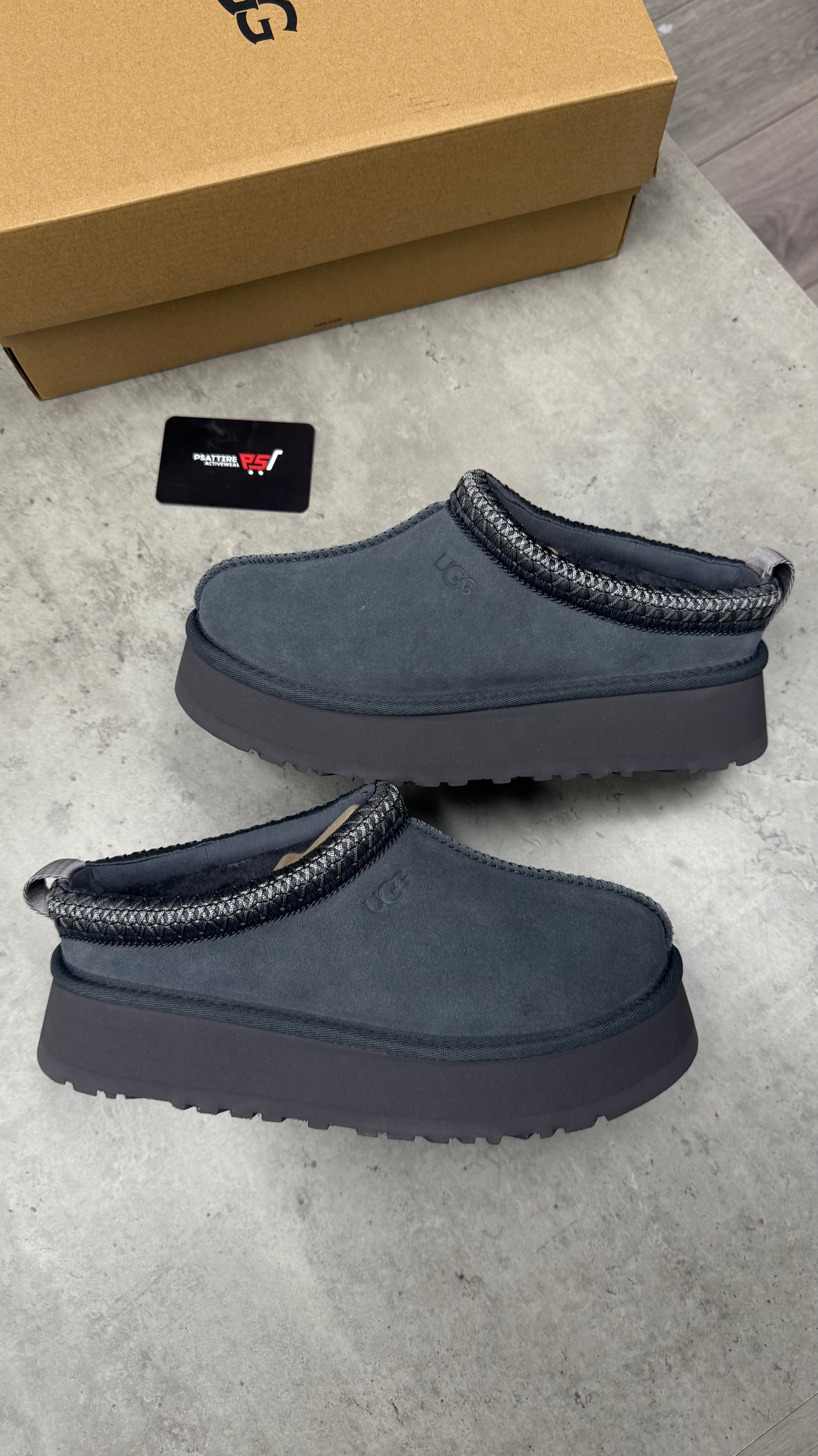 Uggs Tazz Platform ‘Dark Grey’