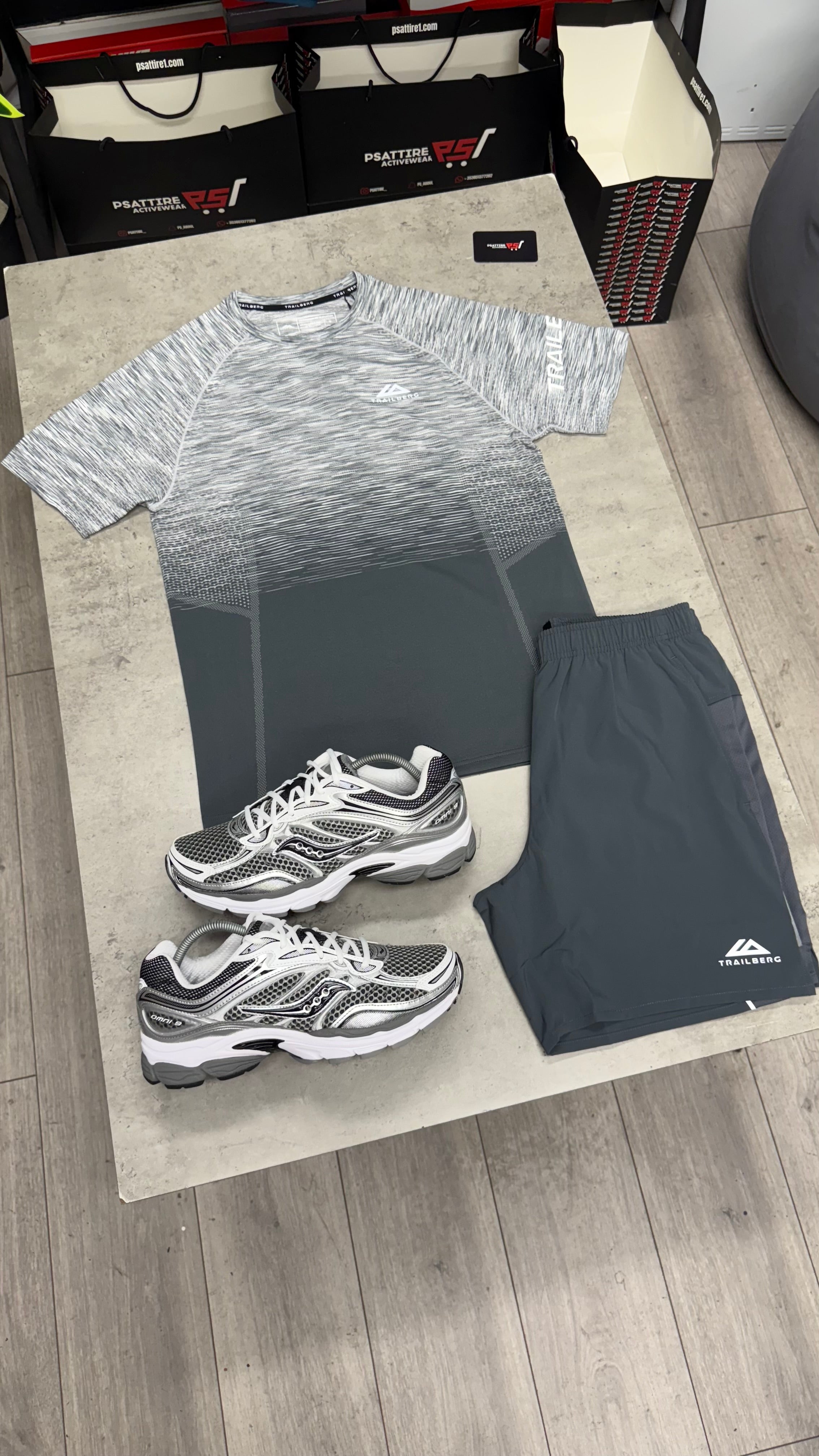 Trailberg Arc Seamless Twinset ‘Graphite Grey’
