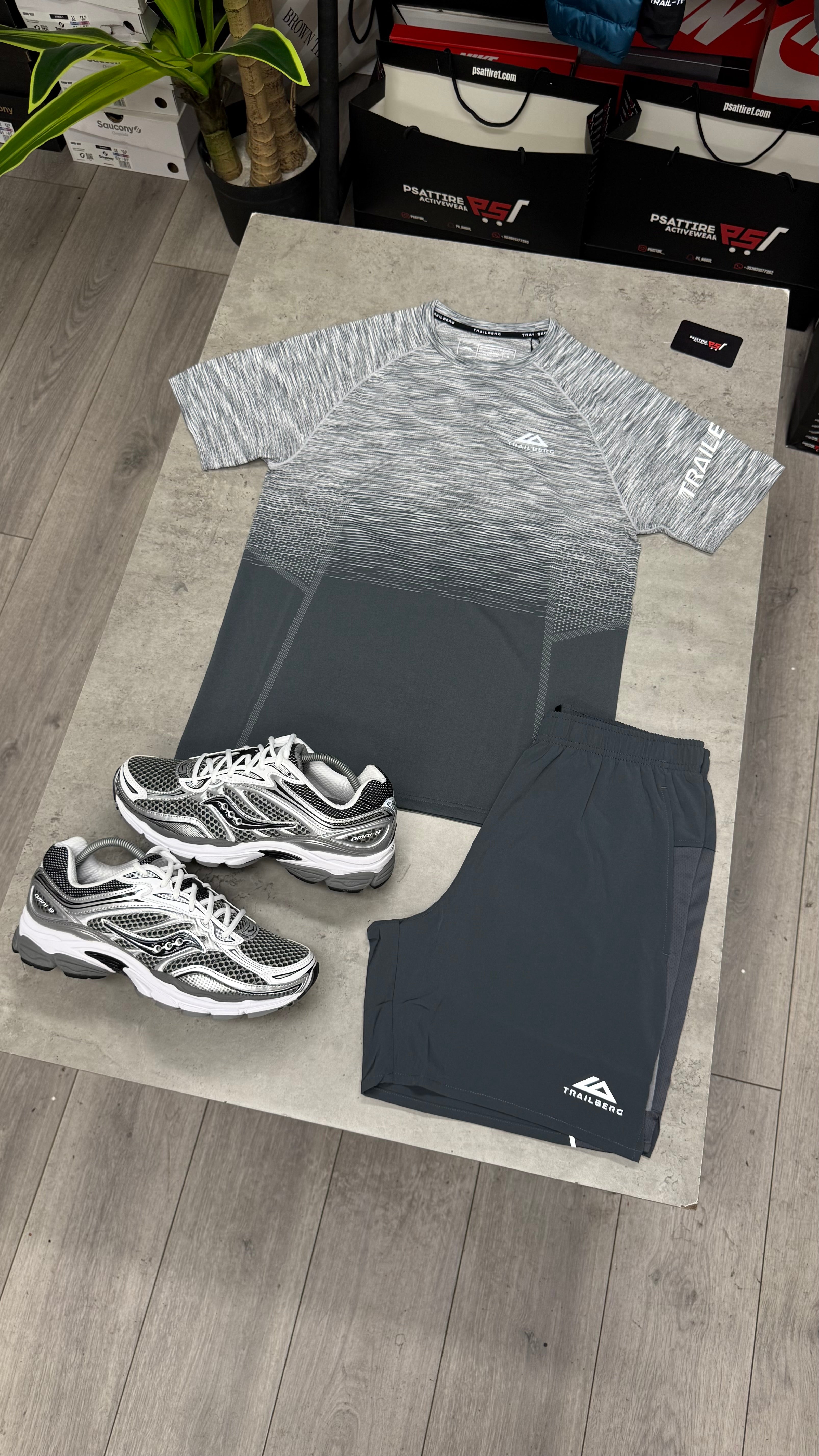 Trailberg Arc Seamless Twinset ‘Graphite Grey’