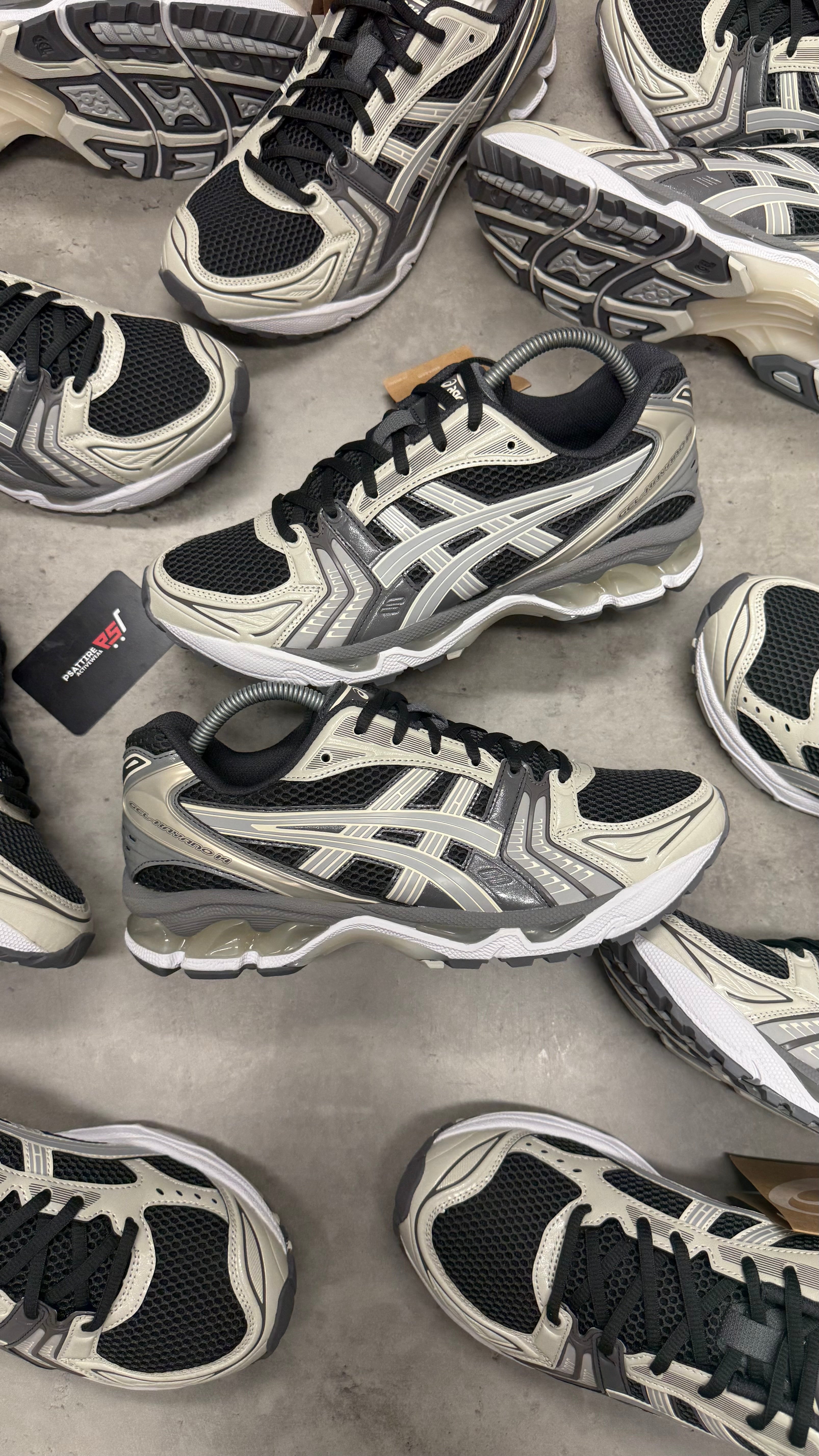 Asics Gel Kayano 14 ‘Obsidian Grey / Cement Grey’