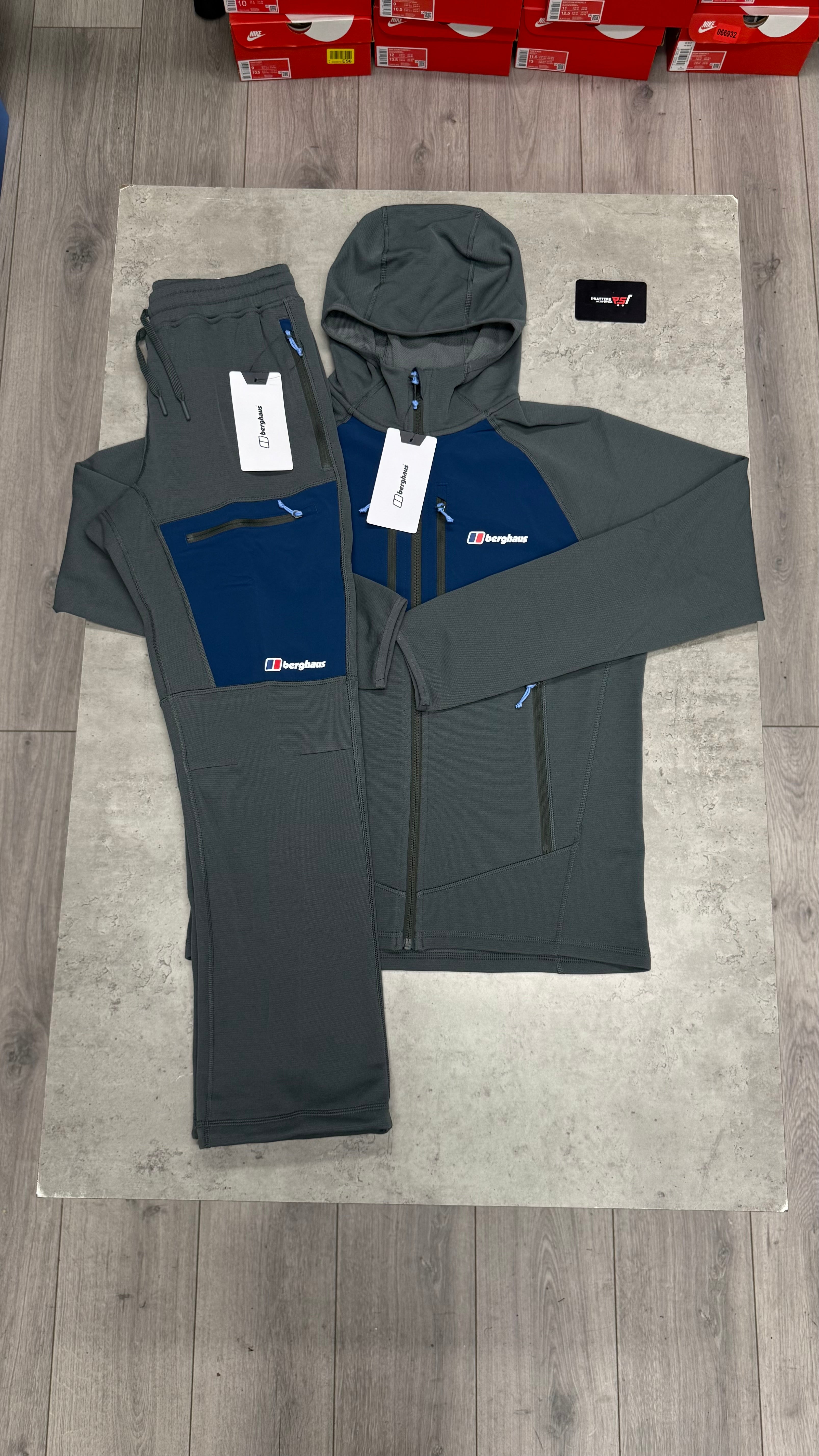 Berghaus Pavey Tracksuit ‘Hale Navy’