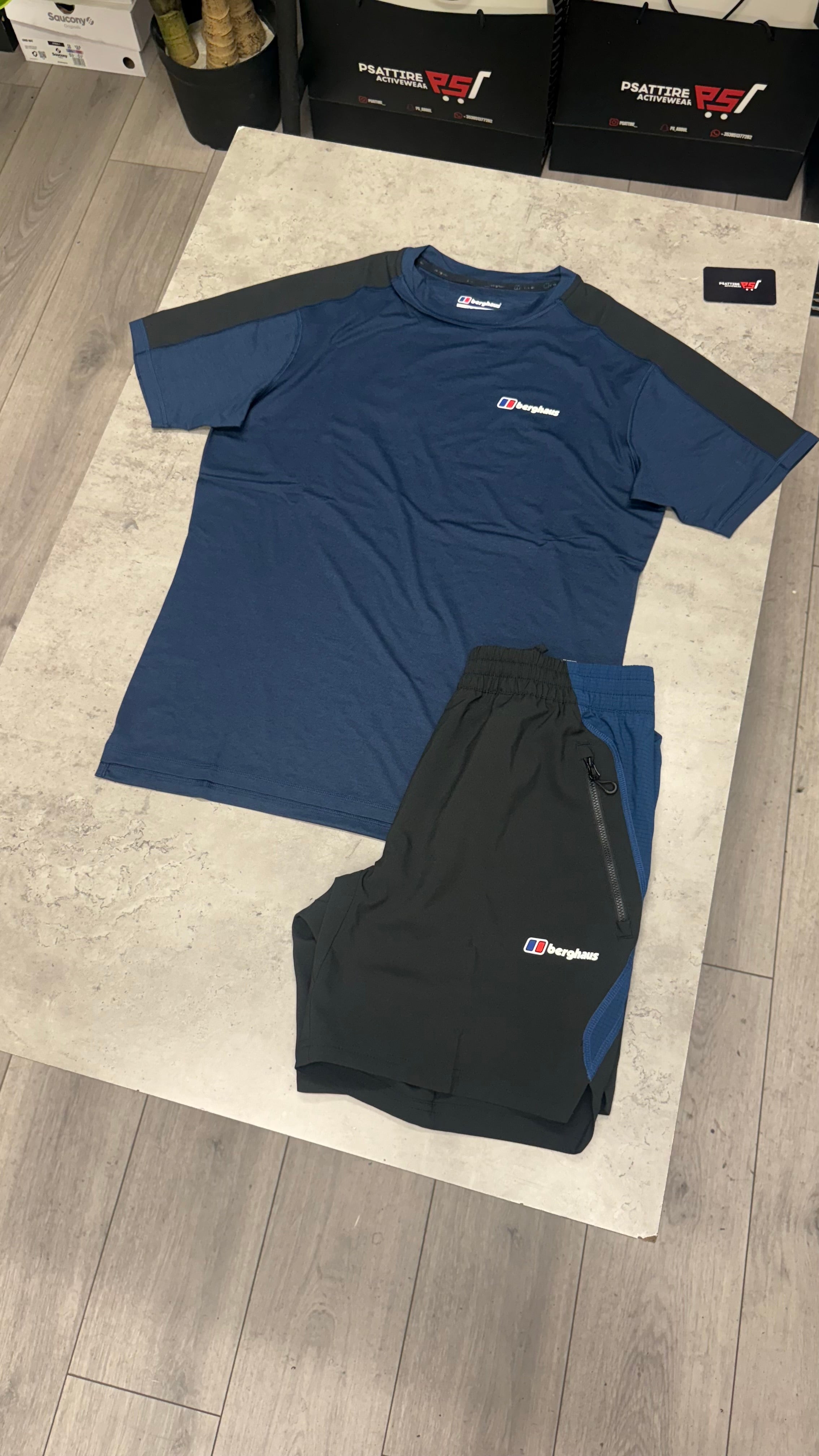Berghaus Wavertree Twinset ‘Black / Blue’